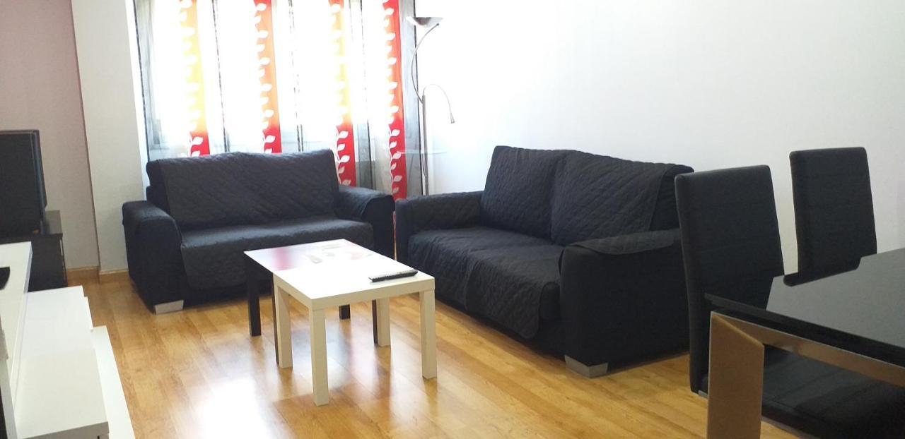 Apartamento Los Lirios Logrono Exterior photo