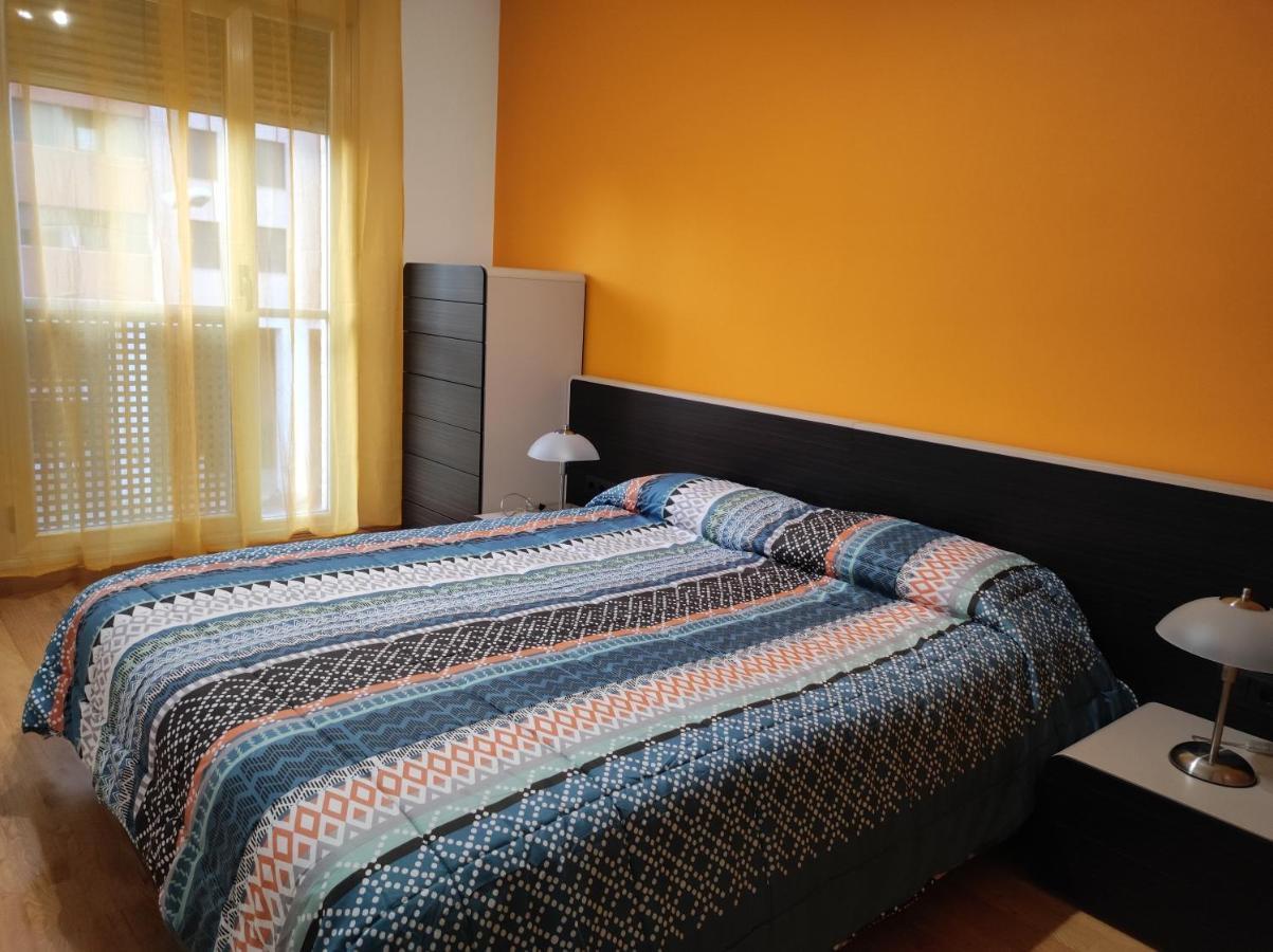 Apartamento Los Lirios Logrono Exterior photo