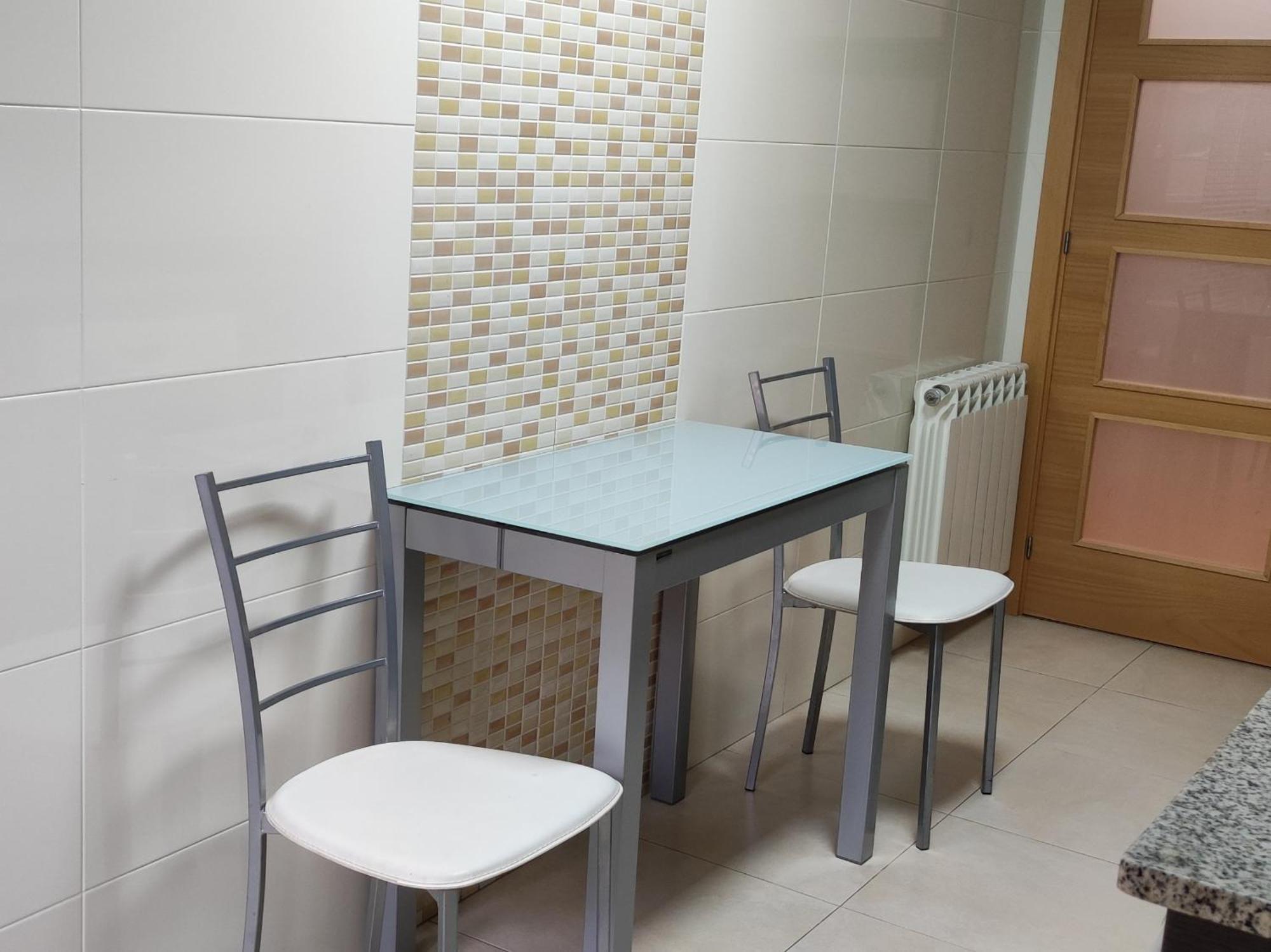 Apartamento Los Lirios Logrono Exterior photo