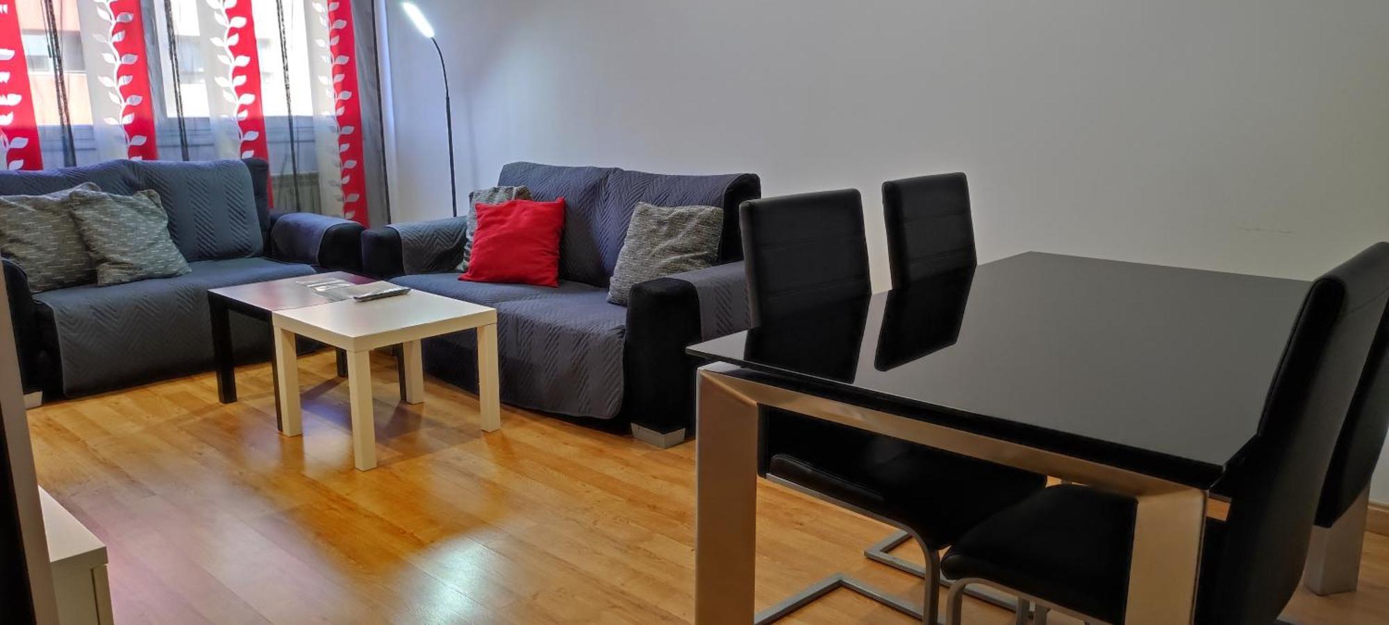 Apartamento Los Lirios Logrono Exterior photo